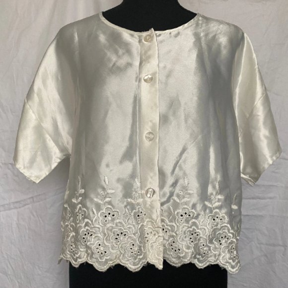 Vintage White Eyelet Button-Up Blouse with Floral Embroidery - Picture 1 of 5